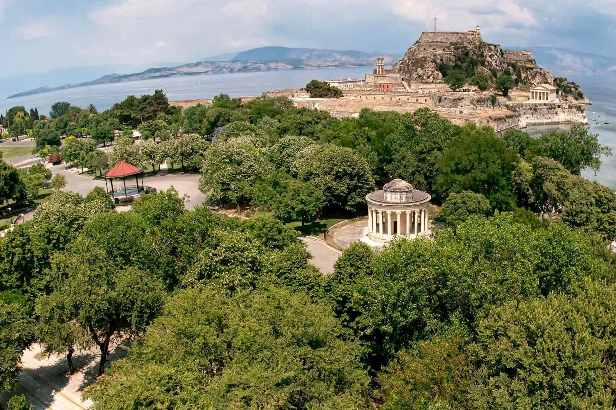 Corfu Town West Apartment Bagian luar foto