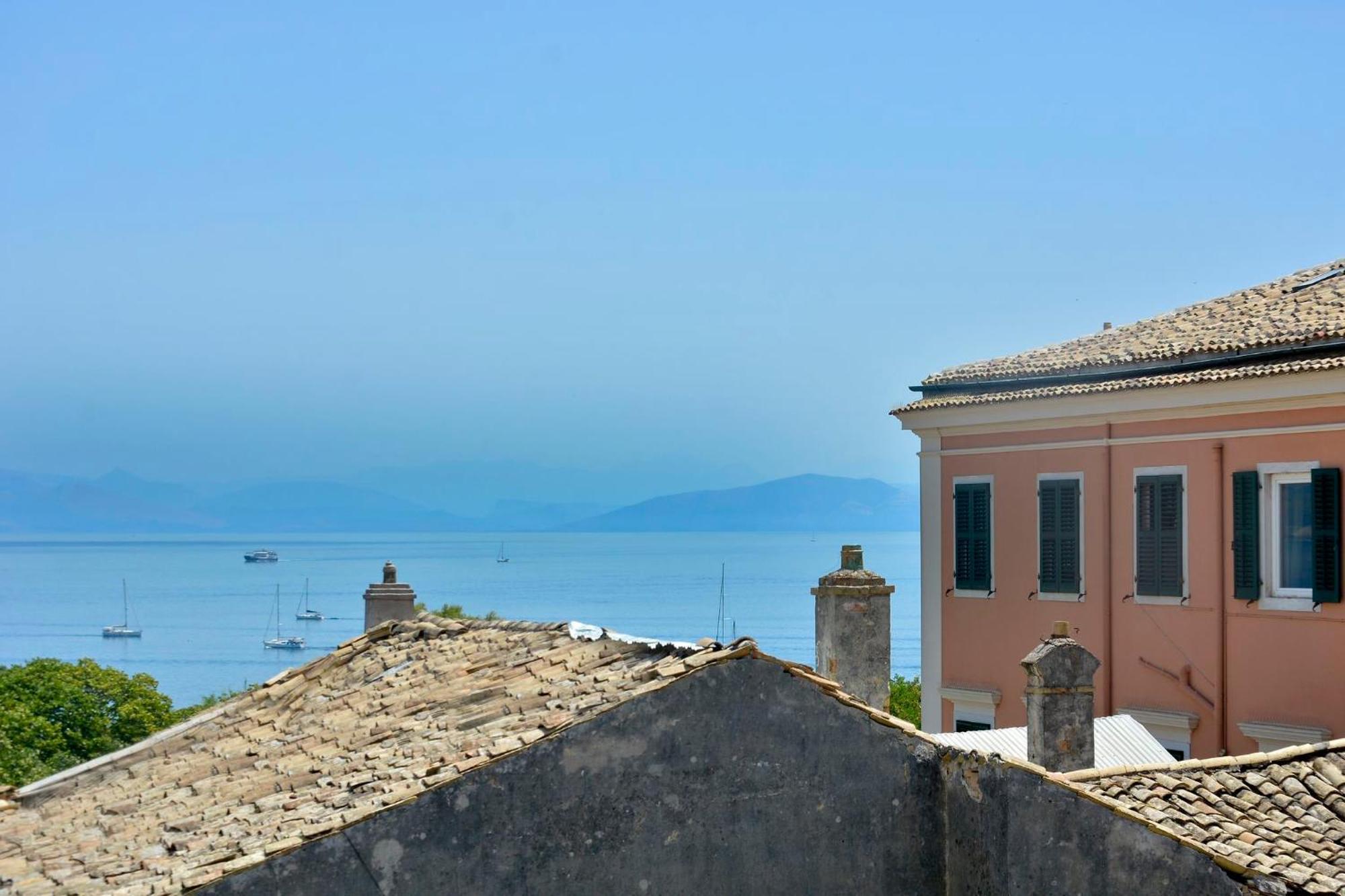 Corfu Town West Apartment Bagian luar foto