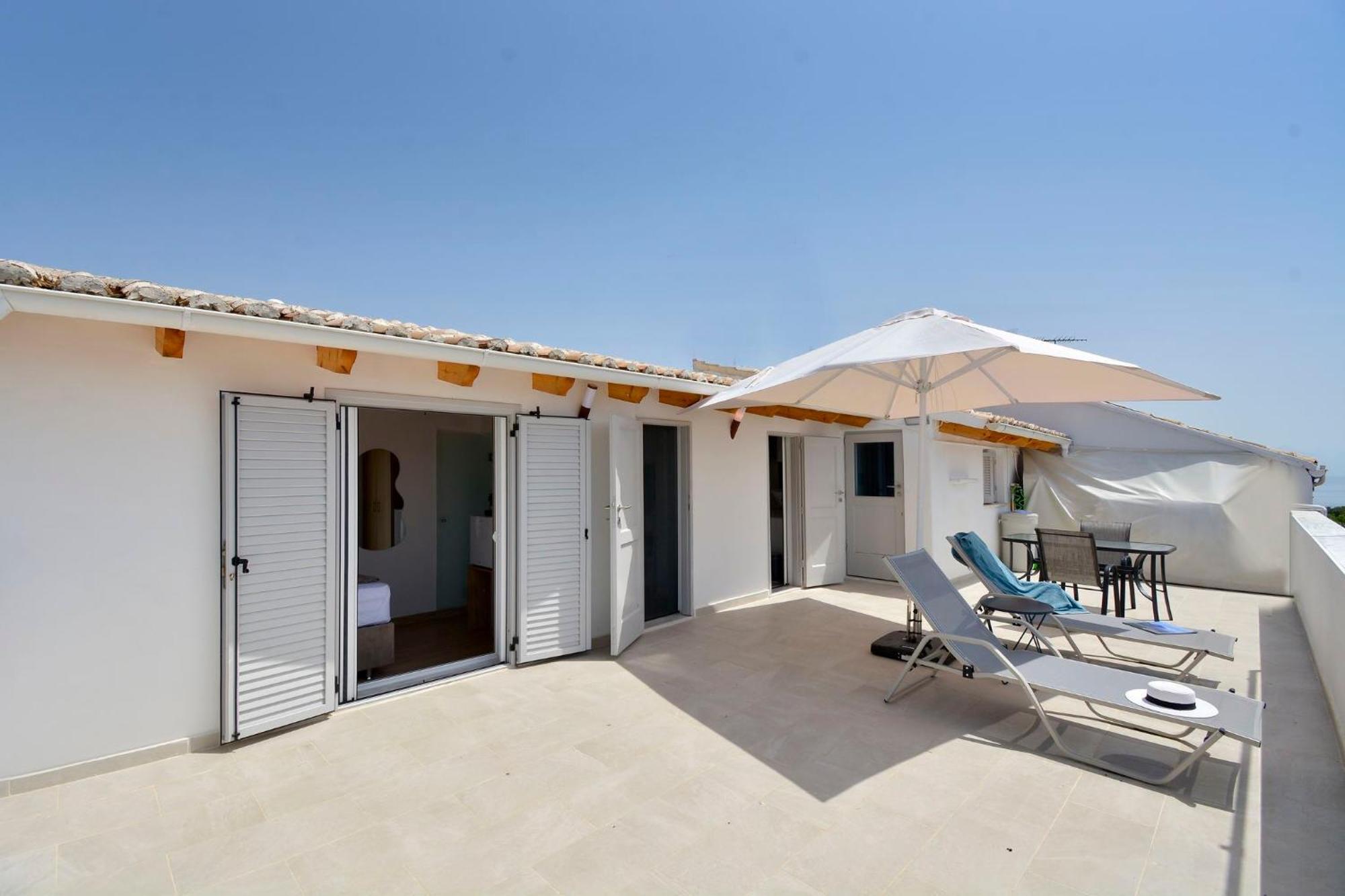 Corfu Town West Apartment Bagian luar foto